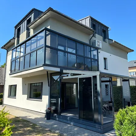 Prema Apartment *